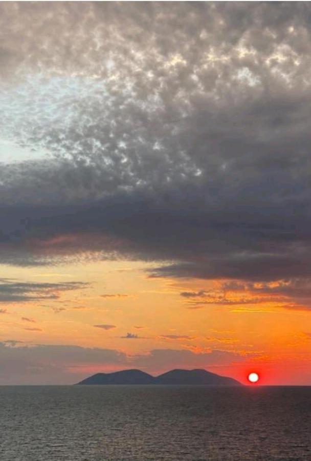 Relax Rental Vlorë Eksteriør billede