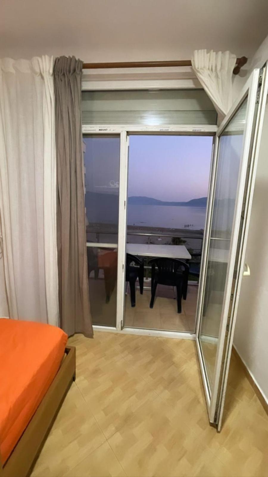Relax Rental Vlorë Eksteriør billede